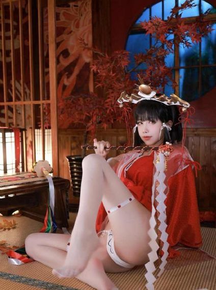 欧美操美女_在线手机观看