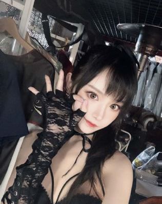 欧美金发艳星hd_超清日韩免费观看